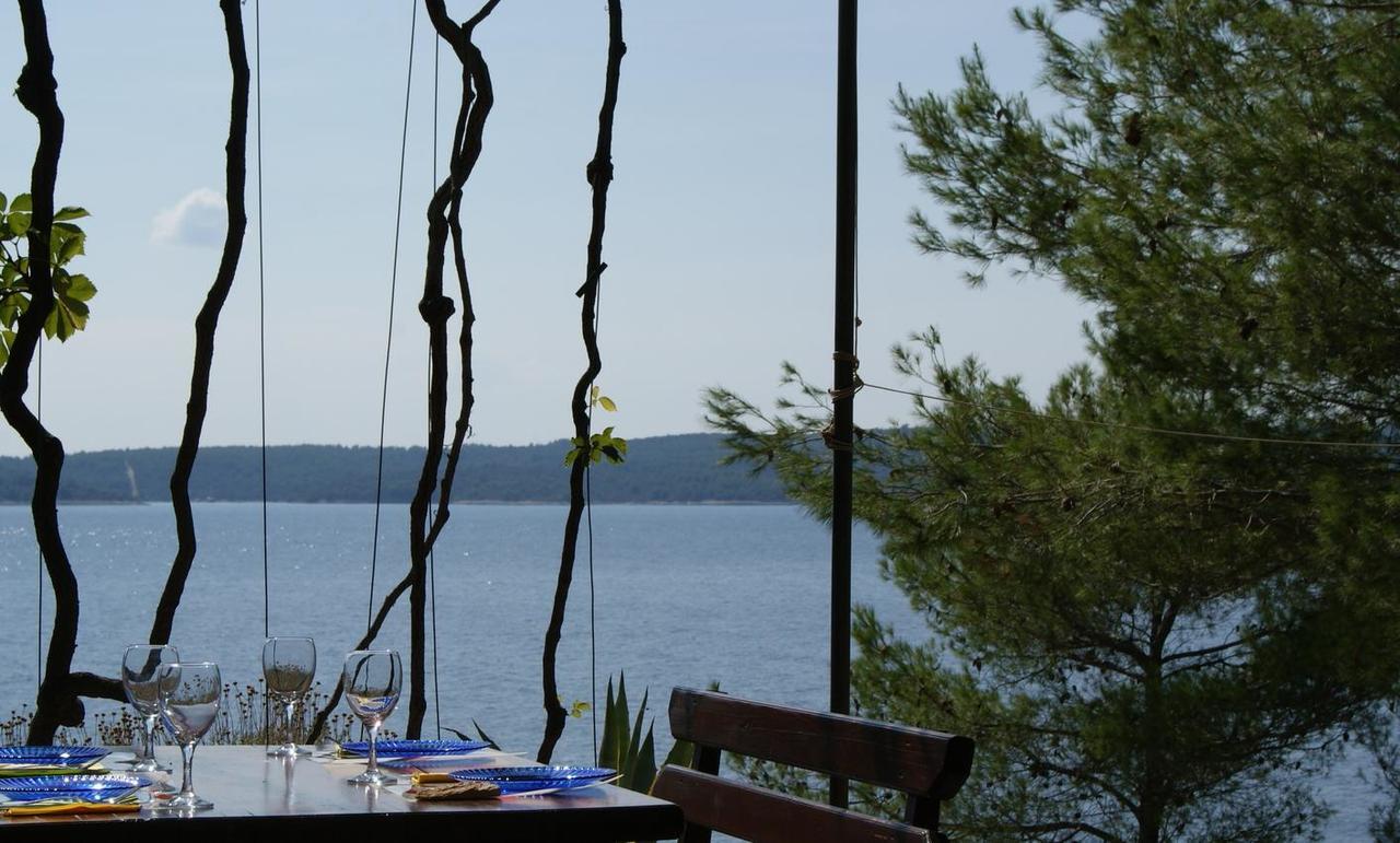 Seaside Secluded Apartments Zavala, Hvar - 15357 Jelsa  Dış mekan fotoğraf